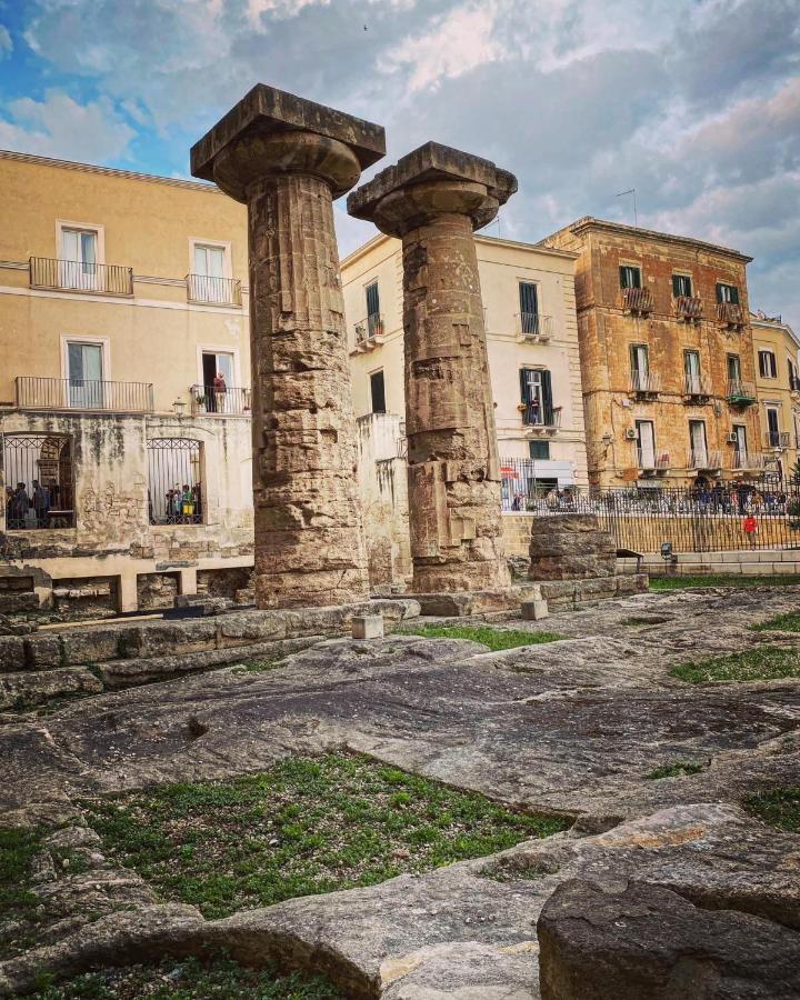 Suite Cavour Luxury Home Taranto Exteriör bild