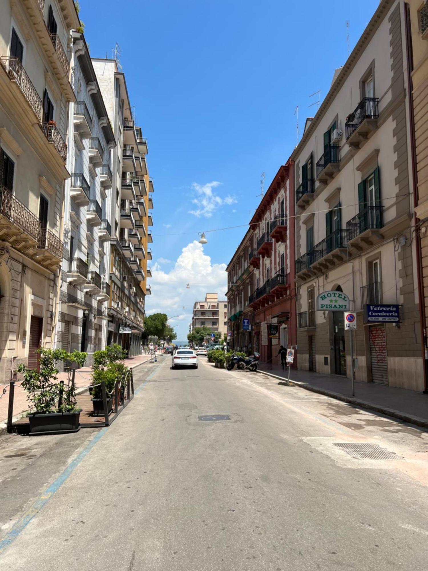 Suite Cavour Luxury Home Taranto Exteriör bild